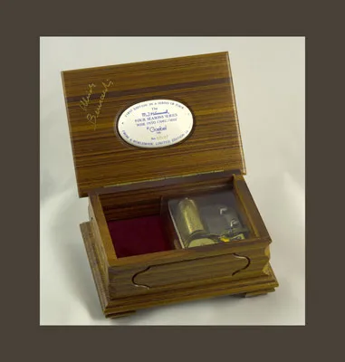 #556 Music Box\Hummel