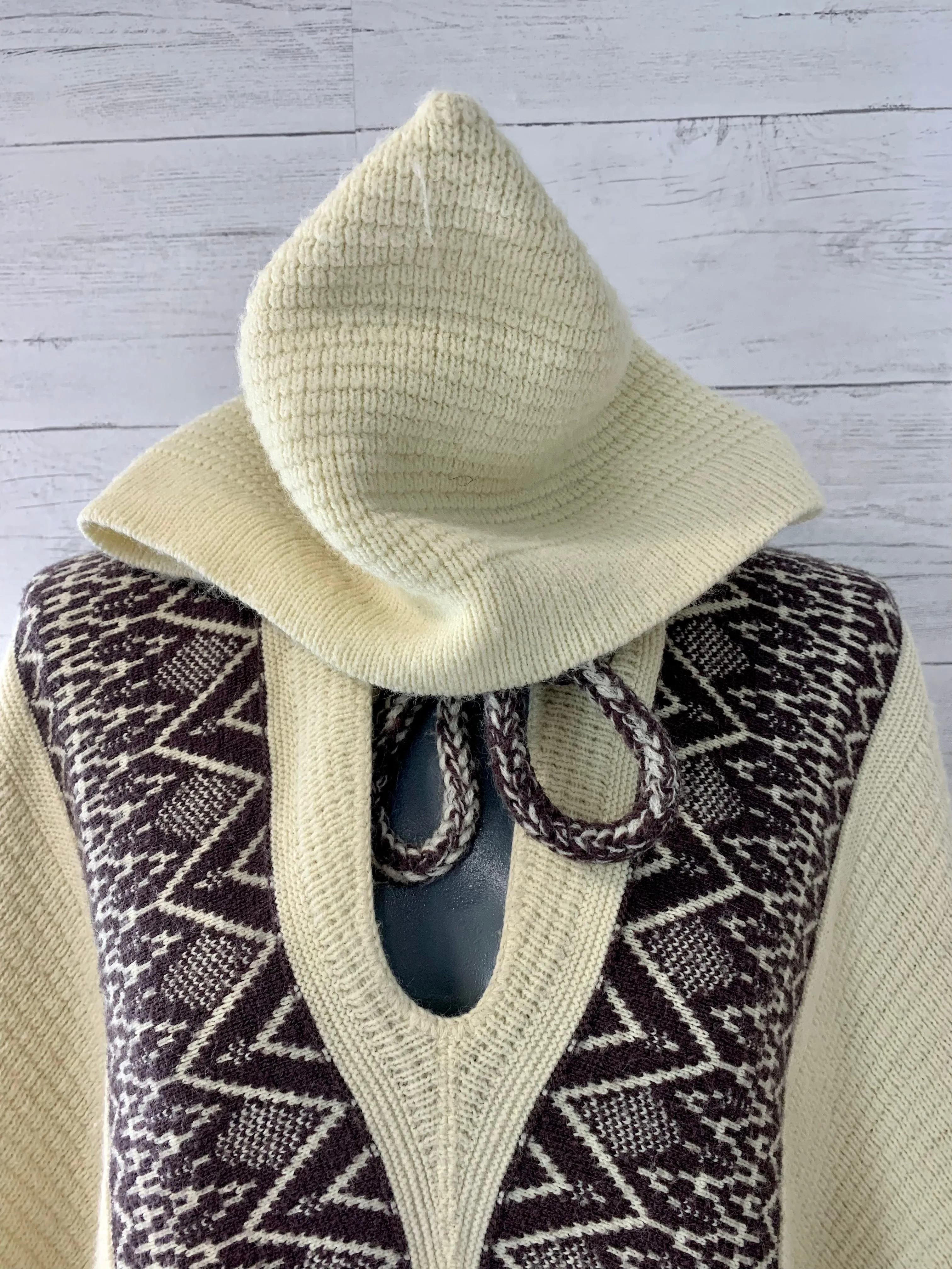 70’s Beige and Brown Fringed Knit Poncho
