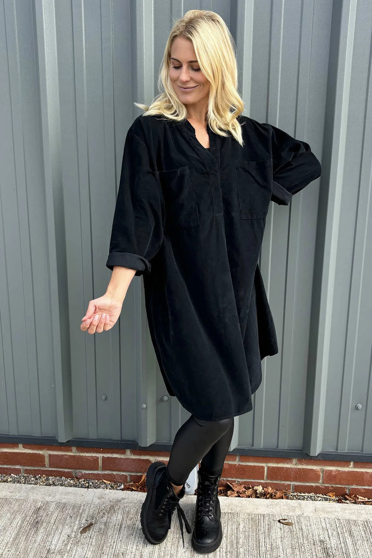 Caggia Pocket Needlecord Tunic Black