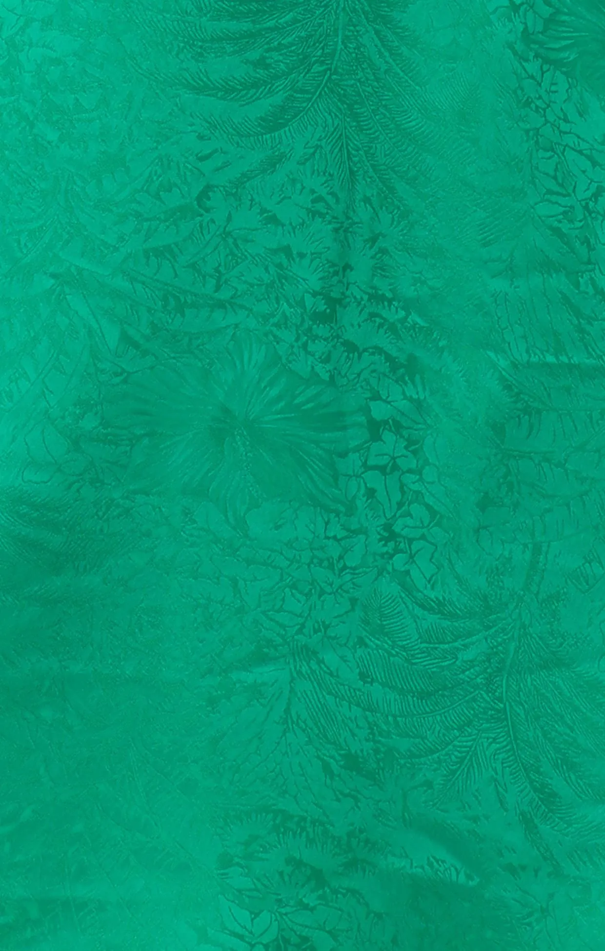 CHATEAU WRAP DRESS IN EMERALD