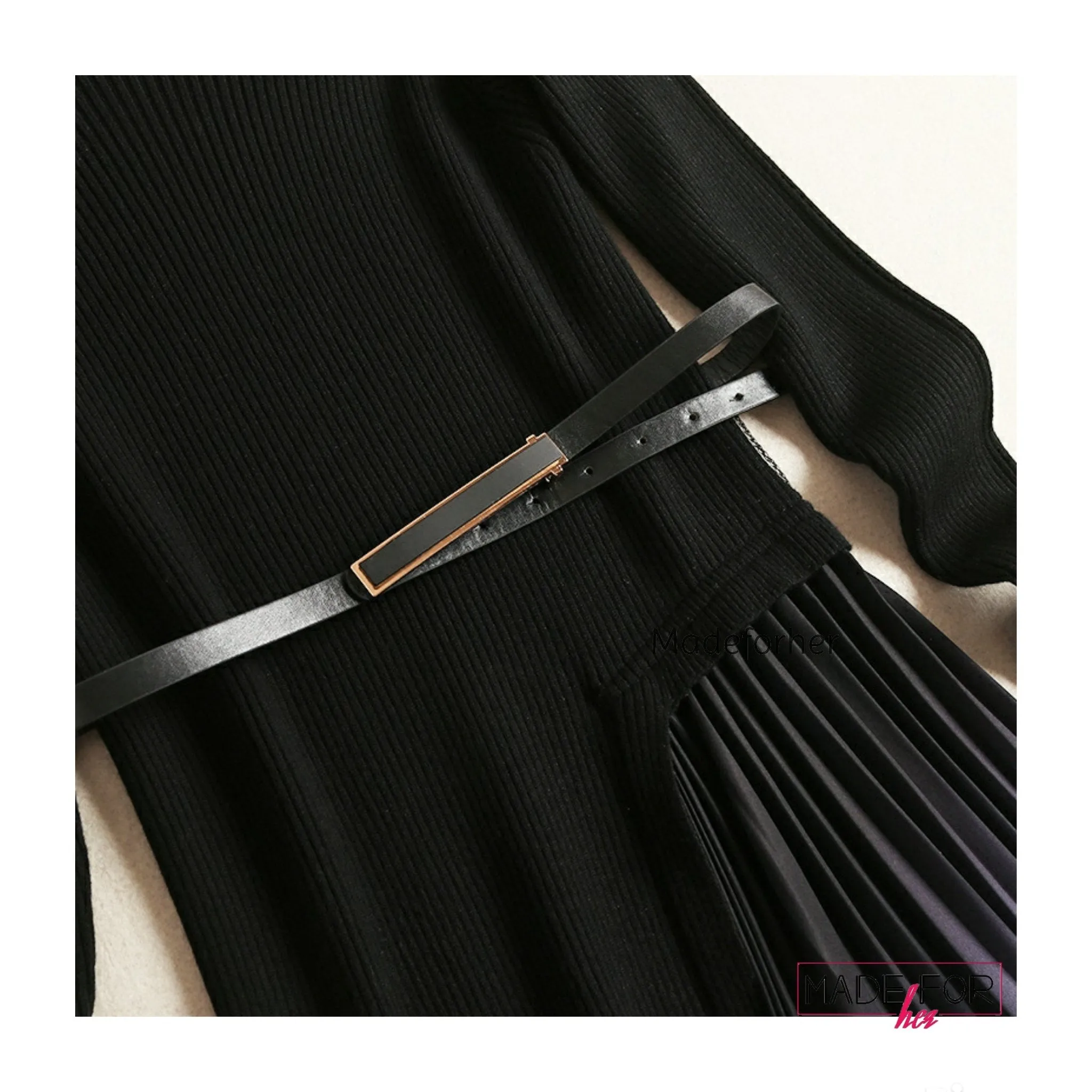 Gradient pleated Dress