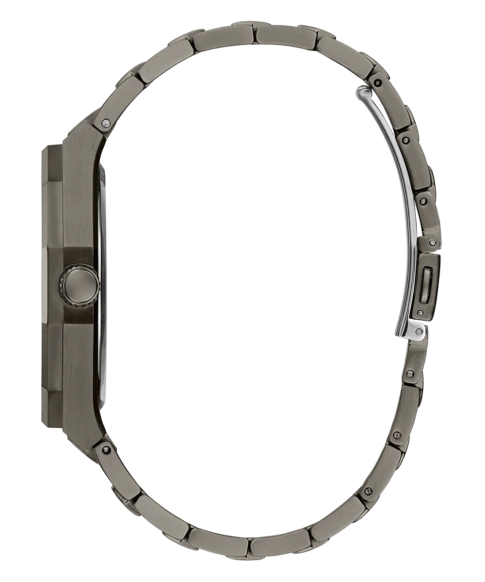 GUESS Mens Gunmetal Analog Watch