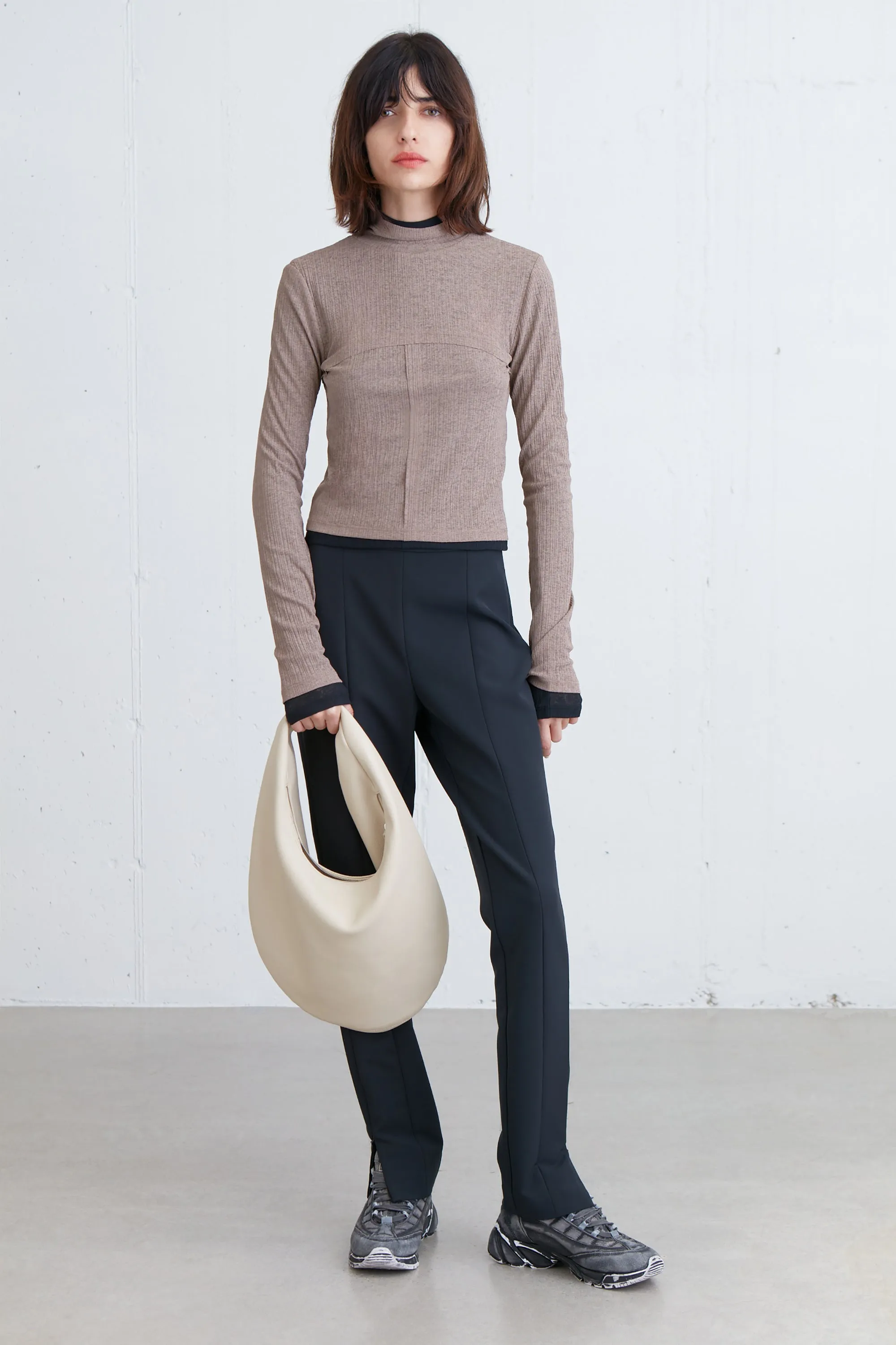 MOCKNECK TOP WITH SEAM DETAILS