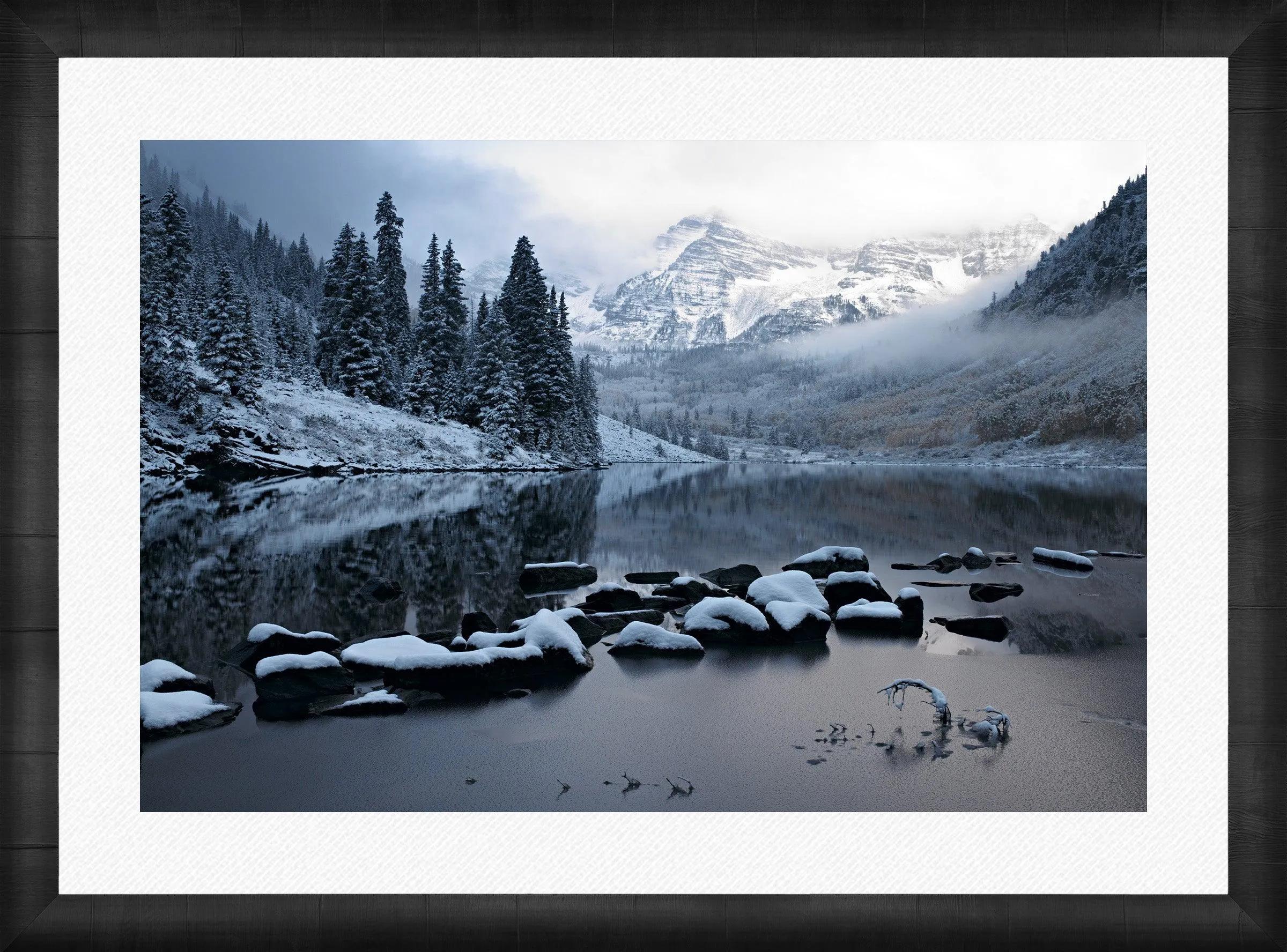 Snow Mass Silence