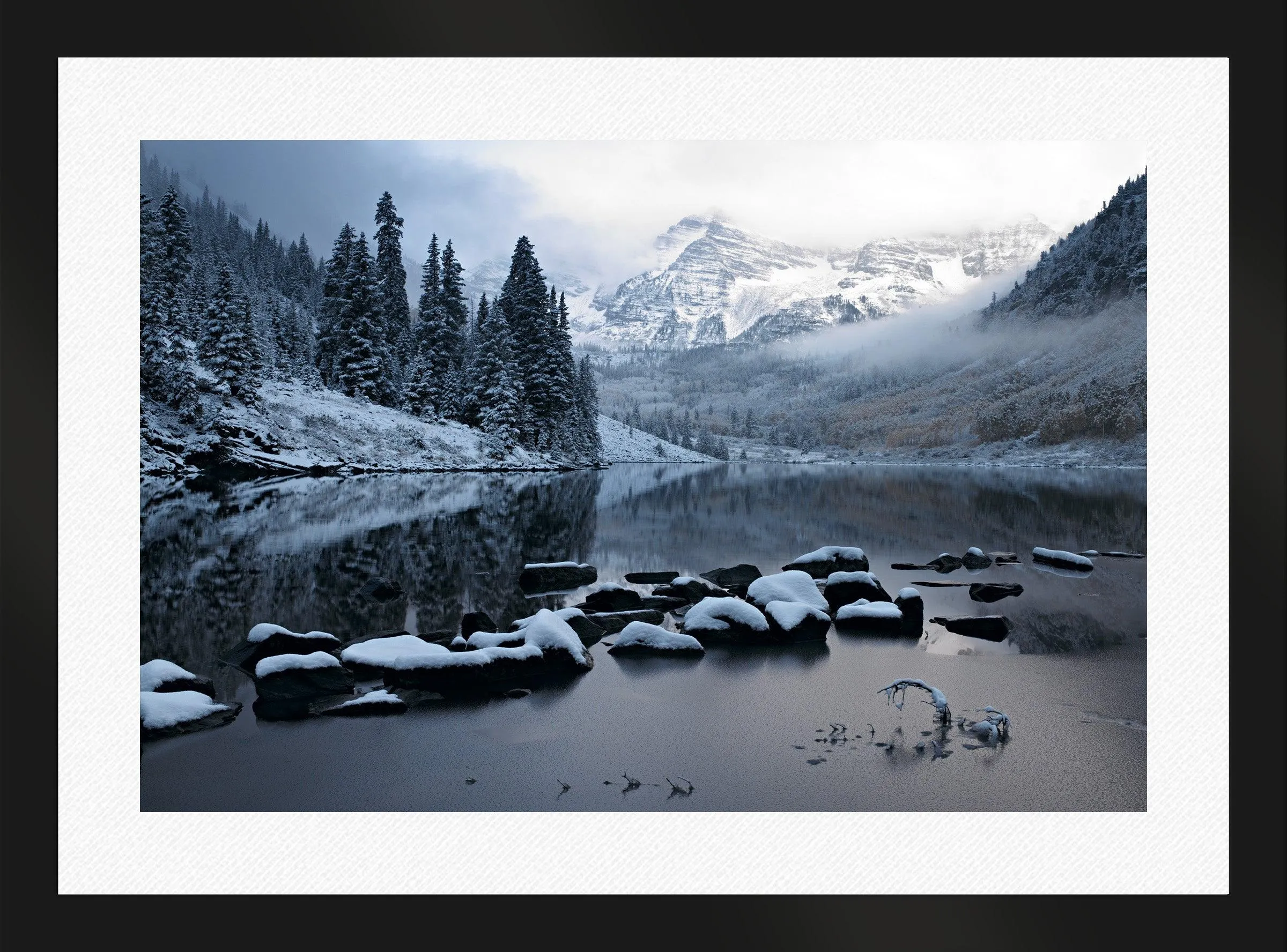 Snow Mass Silence
