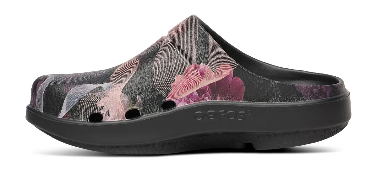 Women's OOcloog Limited Edition Clog - Floral Breeze