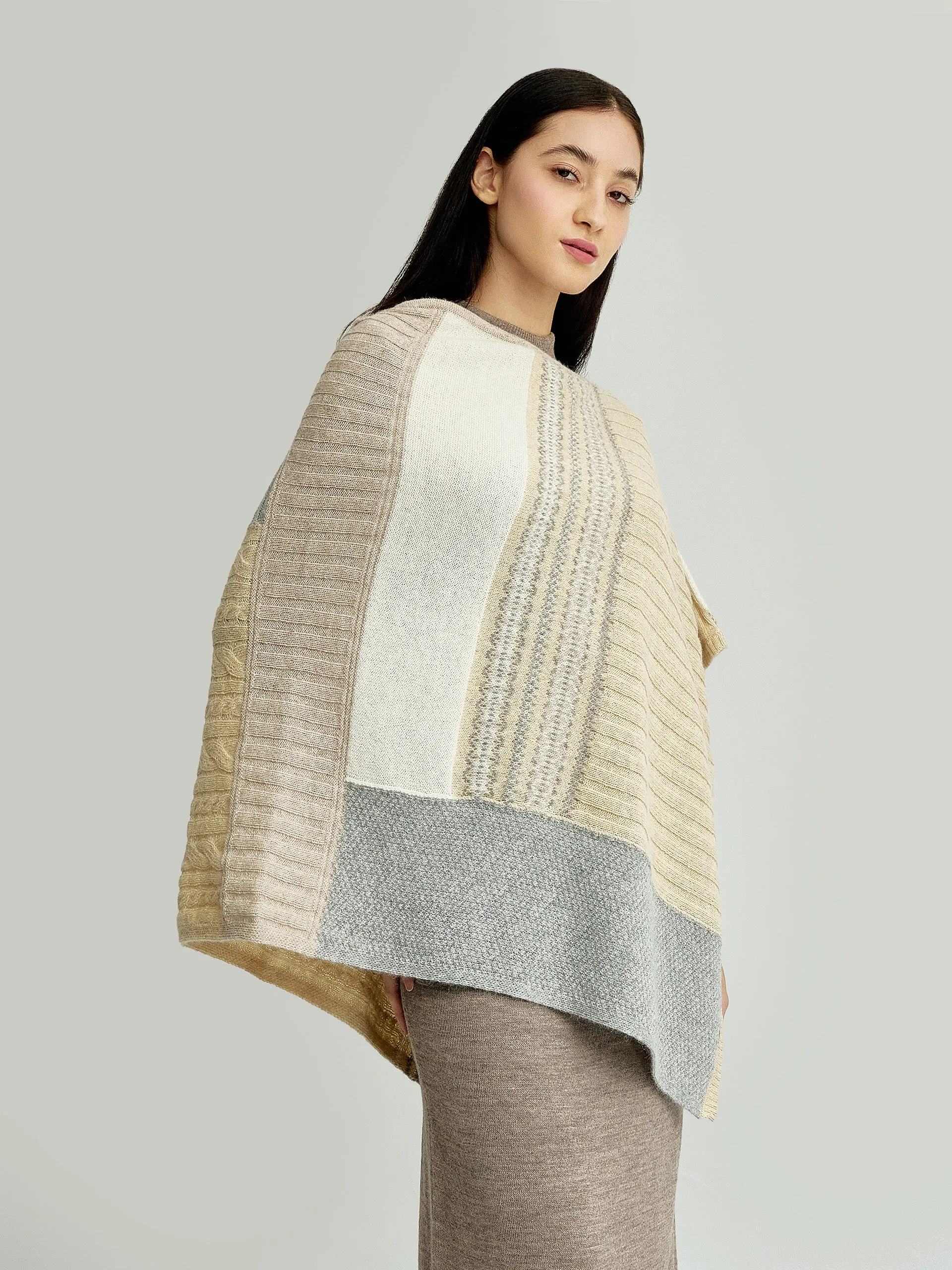 Ysadora Poncho Baby Alpaca Color Beige